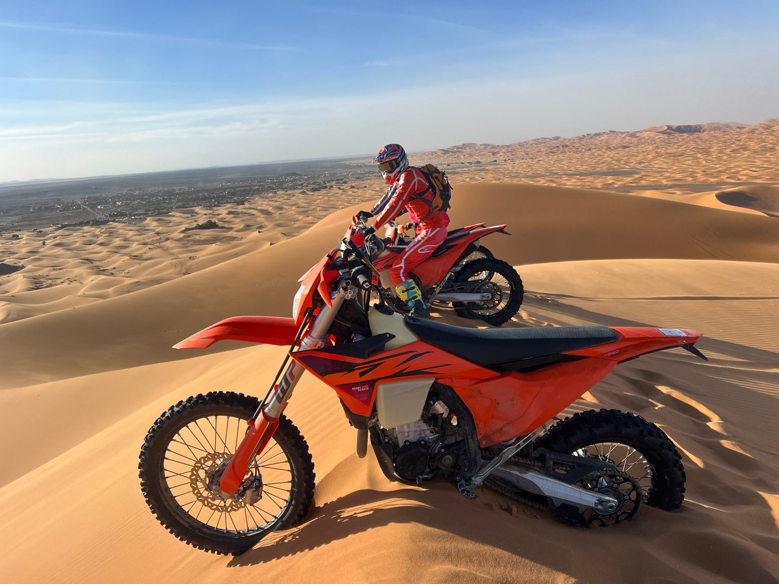 Avventura in moto sulle dune di Erg Chebbi