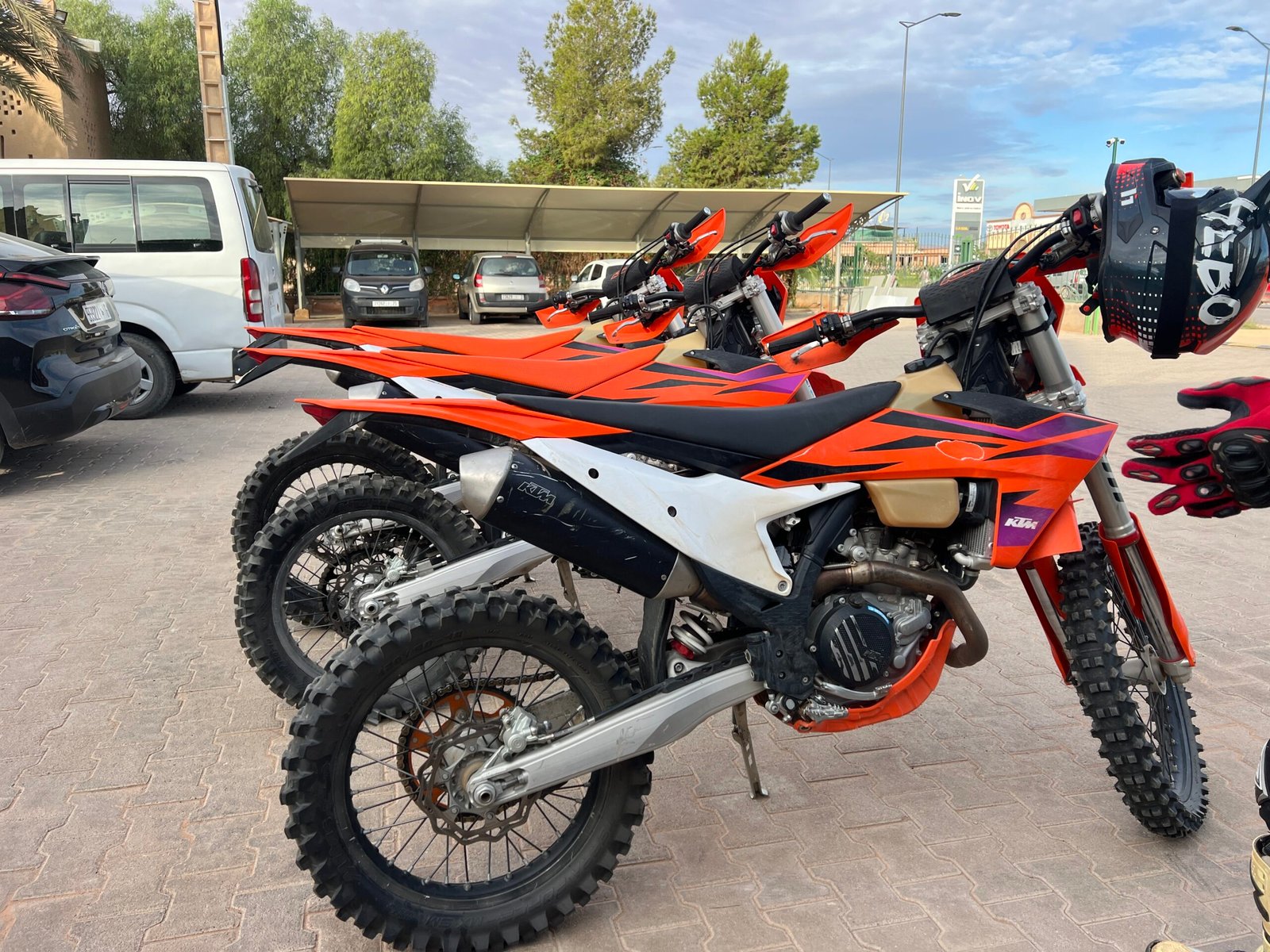 Escursione in moto enduro a Merzouga