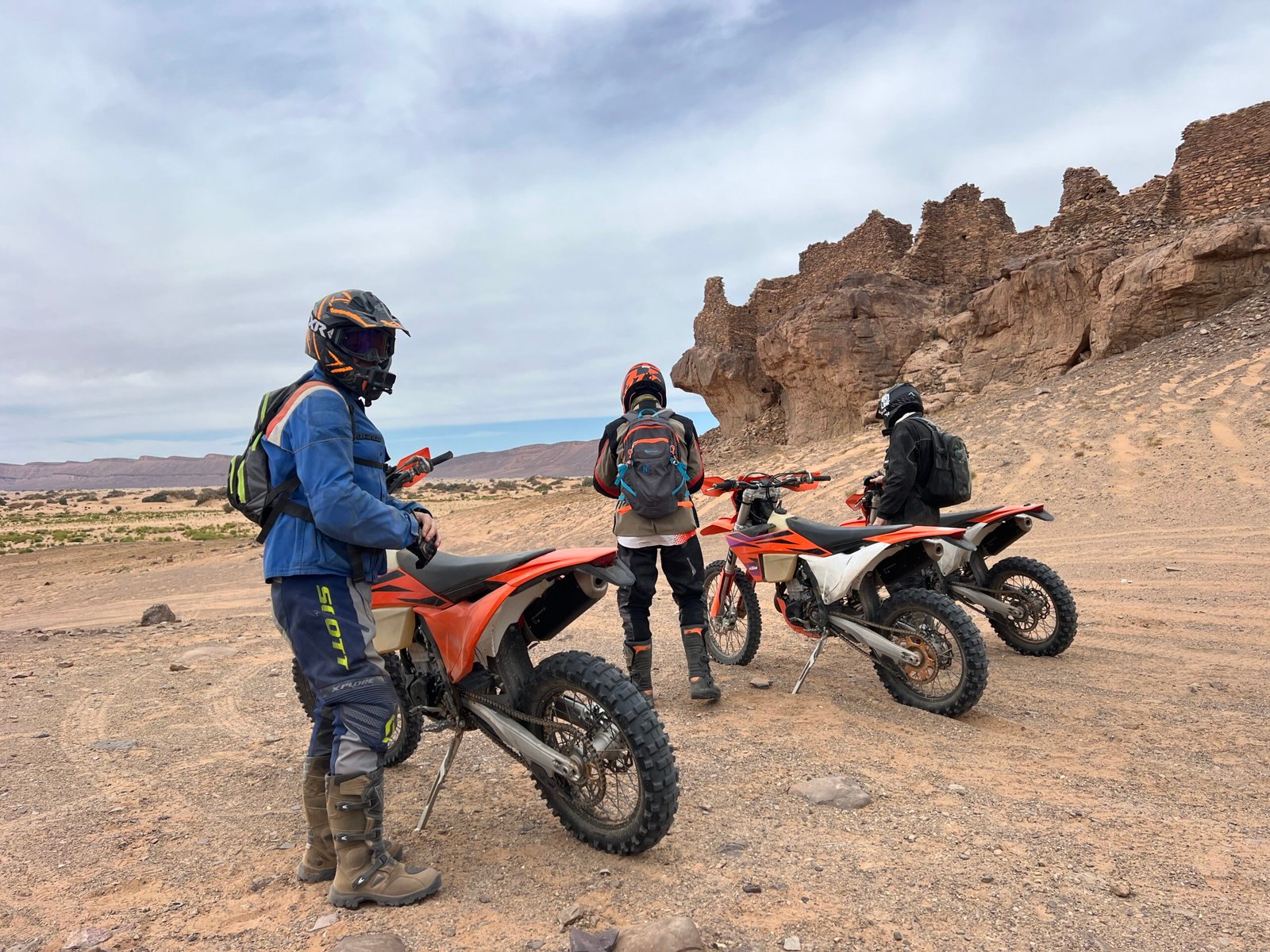 Tour enduro di 3 giorni da Ouarzazate nel deserto del Marocco